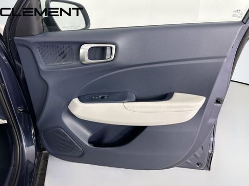 Certified 2026 Hyundai Venue SEL FWD image 35