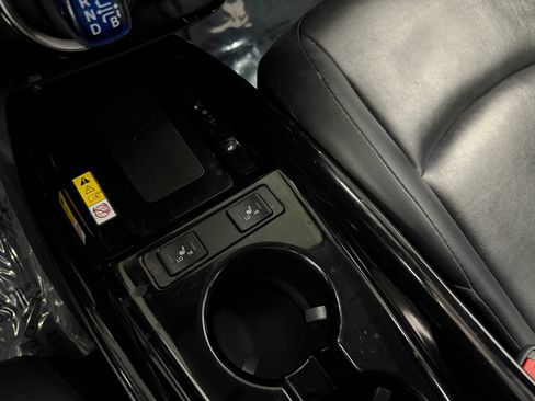 Used 2020 Toyota Prius Prime XLE FWD image 26