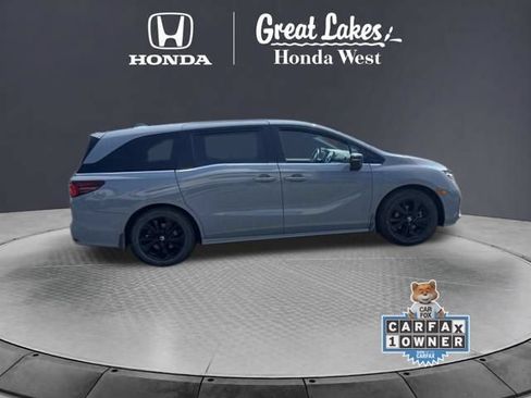 Used 2024 Honda Odyssey Sport image 6
