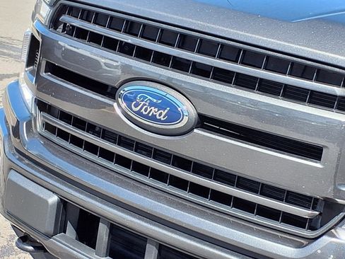 Used 2019 Ford F150 XLT w/ Equipment Group 302A Luxury AWD/4WD image 32