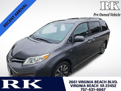 Used 2019 Toyota Sienna AWD