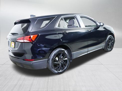 Used 2024 Chevrolet Equinox LS w/ LS Convenience Package image 7