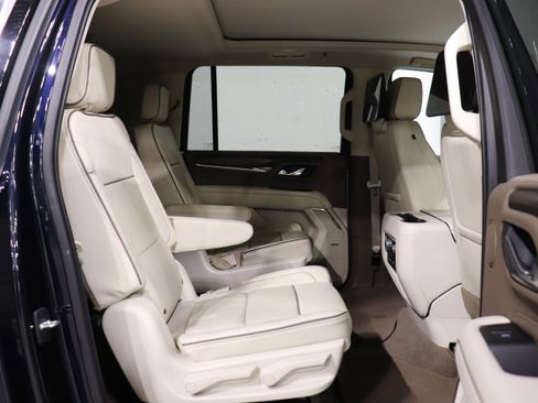 Used 2021 GMC Yukon XL Denali w/ Denali Ultimate Package image 22