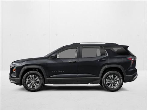New 2027 Chevrolet Equinox LT FWD image 3