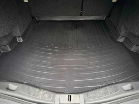 Used 2017 Ford Fusion Platinum image 23