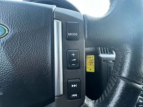 Used 2008 Land Rover LR2 SE image 14