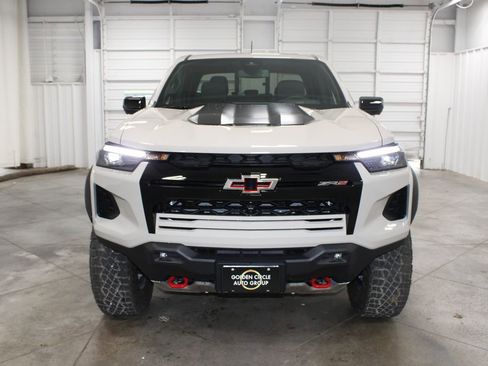 New 2026 Chevrolet Colorado ZR2 w/ Technology Package AWD/4WD image 3