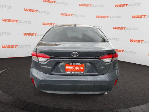 Used 2024 Toyota Corolla LE FWD image 4