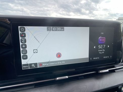 Used 2022 Kia Carnival SX image 19