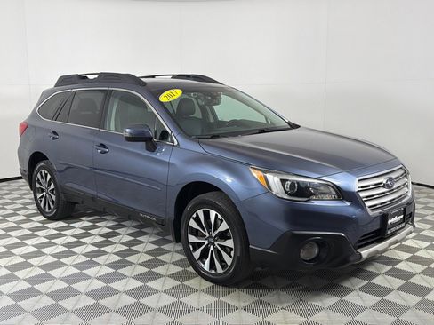 Used 2017 Subaru Outback 2.5i Limited image 3