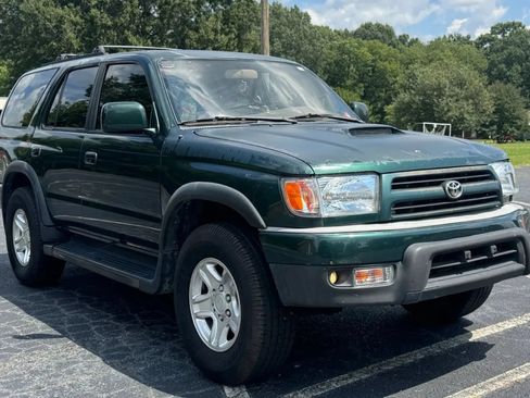 Used 1999 Toyota 4Runner SR5 RWD image 10