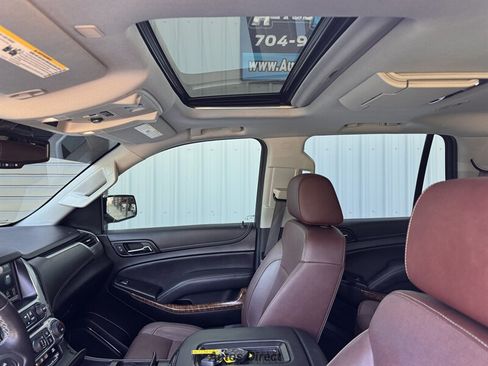 Used 2020 Chevrolet Tahoe Premier w/ Premier Plus Edition AWD/4WD image 16