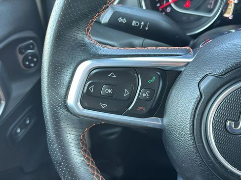 Used 2020 Jeep Gladiator Mojave w/ Dual Top Group AWD/4WD image 29