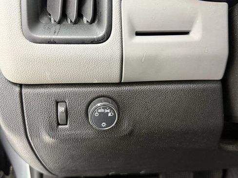 Used 2021 Chevrolet Colorado W/T w/ Custom Special Edition image 9