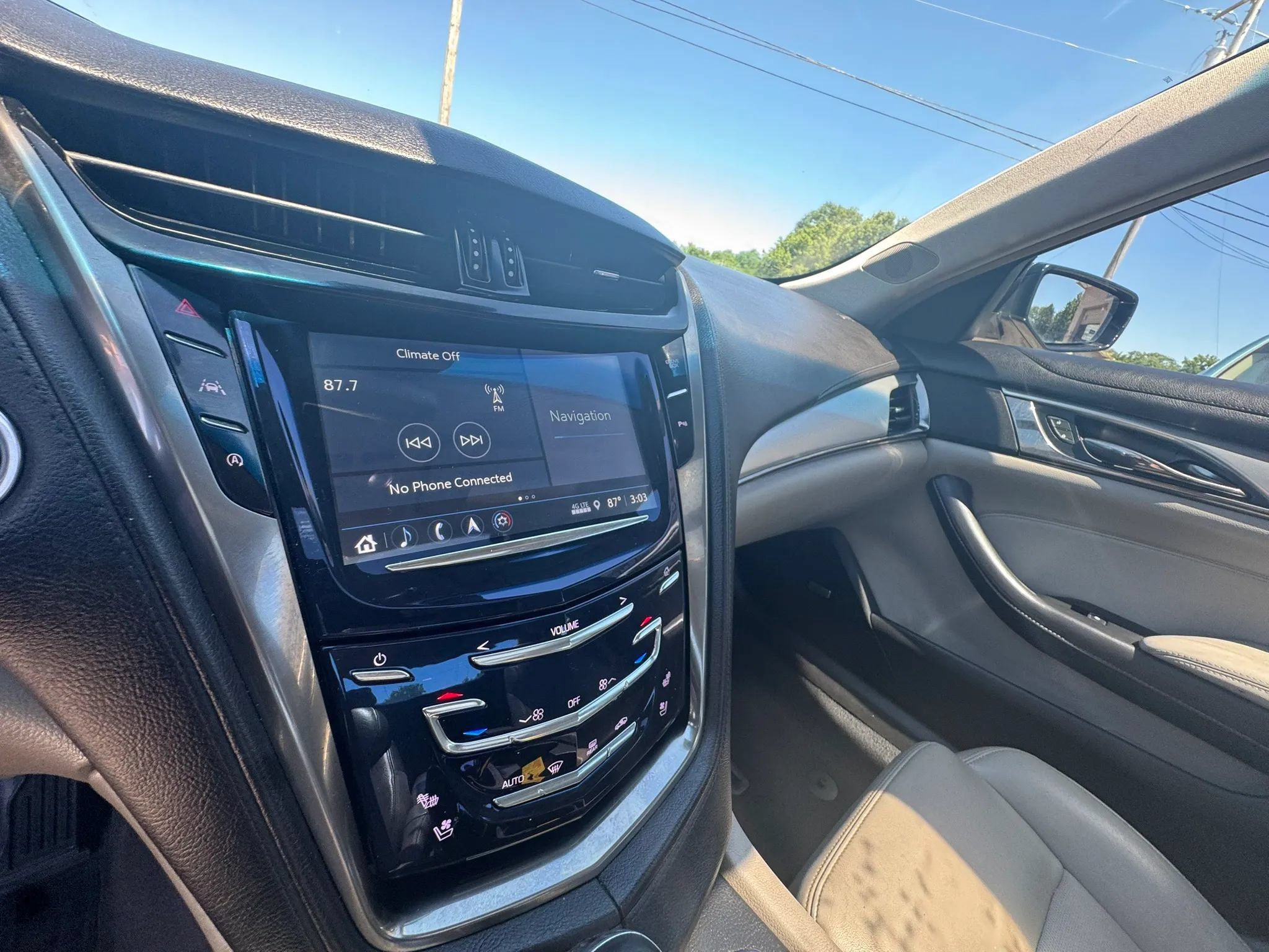 Used 2018 Cadillac CTS Luxury AWD/4WD image 18