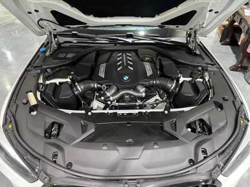 Used 2019 BMW M850i xDrive Convertible AWD/4WD image 25