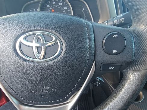 Used 2013 Toyota RAV4 XLE image 12