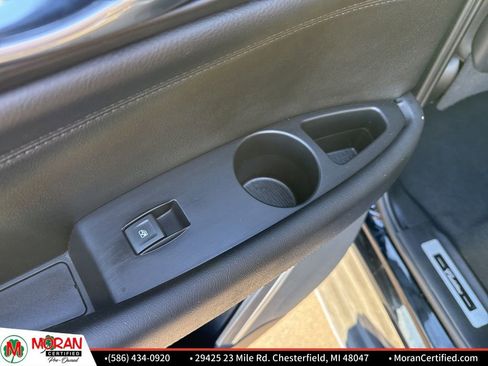 Used 2019 Cadillac Escalade Premium Luxury image 28