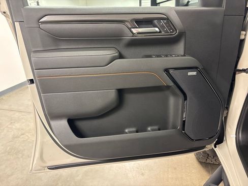 New 2026 GMC Sierra 2500 AT4 image 21