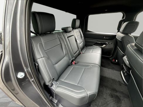 New 2026 Toyota Tundra Limited AWD/4WD image 20