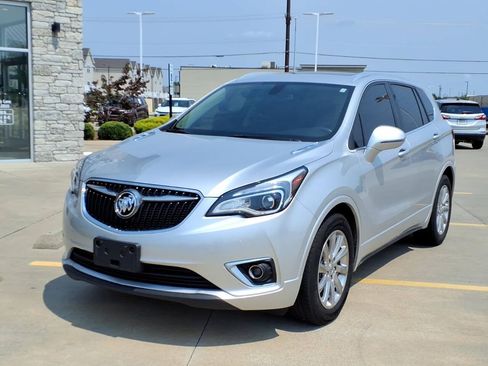 Used 2019 Buick Envision Essence FWD image 3