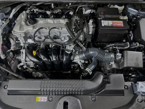 Used 2022 Toyota Corolla LE FWD image 27