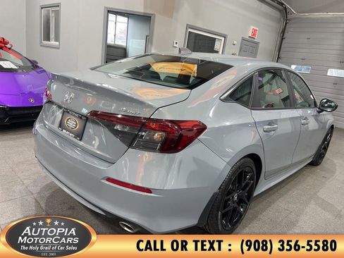 Used 2025 Honda Civic Sport image 4