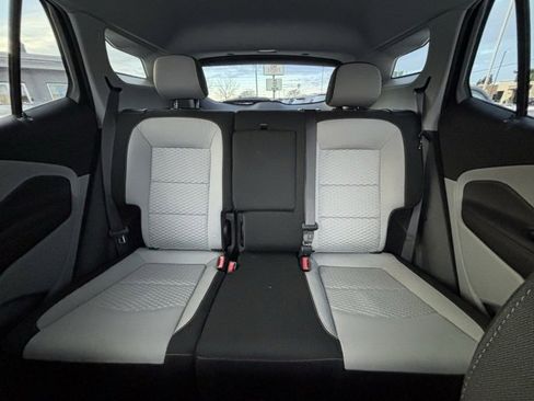 Used 2021 GMC Terrain SLE w/ Driver Convenience Package image 17