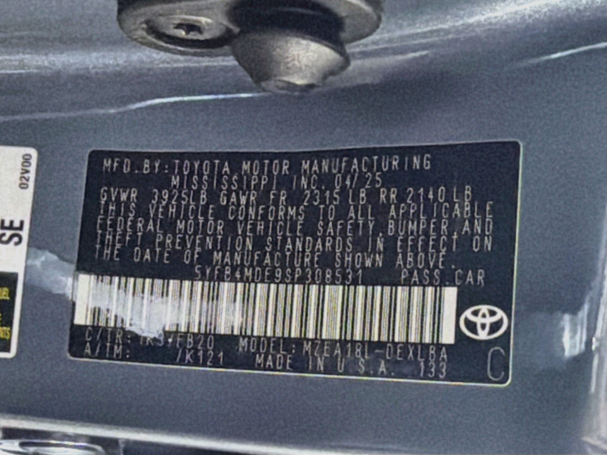 Used 2025 Toyota Corolla LE FWD image 12