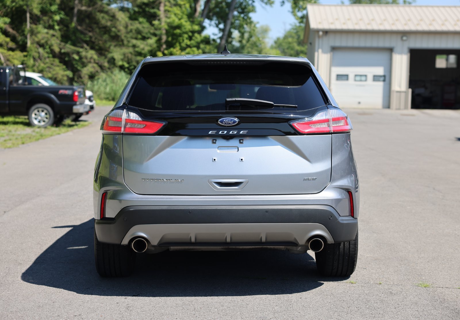 Used 2022 Ford Edge Titanium w/ Equipment Group 301A AWD/4WD image 5