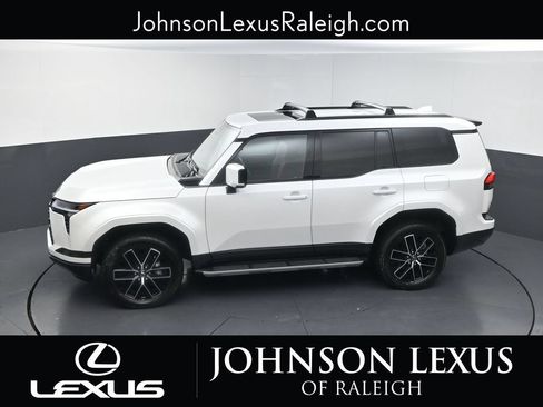 Used 2024 Lexus GX 550 w/ Accessory Package (Z1) AWD/4WD image 29