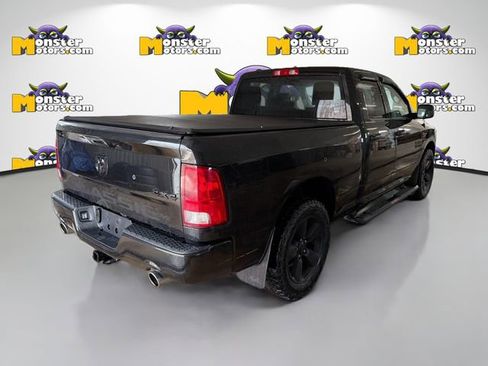 Used 2017 RAM 1500 Express w/ Black Ram 1500 Express Group image 4