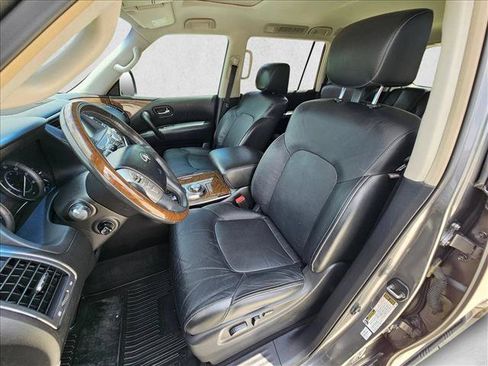 Used 2016 INFINITI QX80 4WD w/ 22" Wheel Package image 16