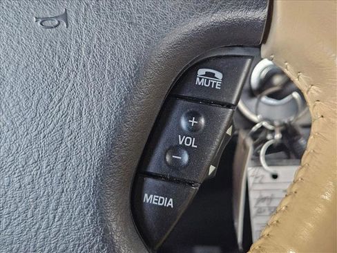 Used 2005 Ford Thunderbird image 11