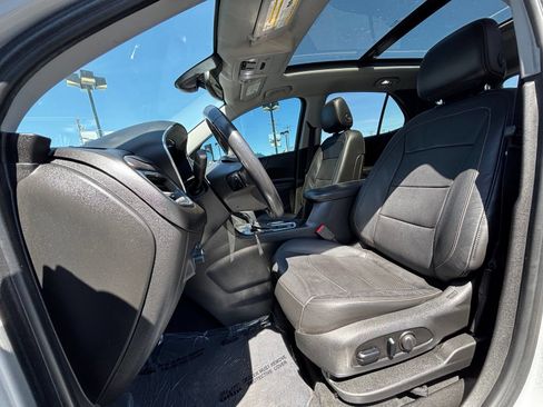 Used 2020 Chevrolet Equinox Premier AWD/4WD image 13