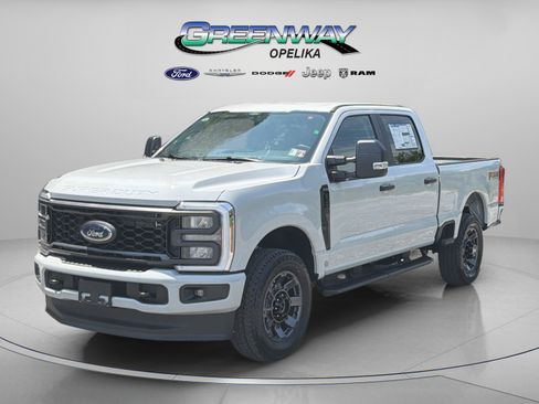 New 2026 Ford F250 XL AWD/4WD image 3
