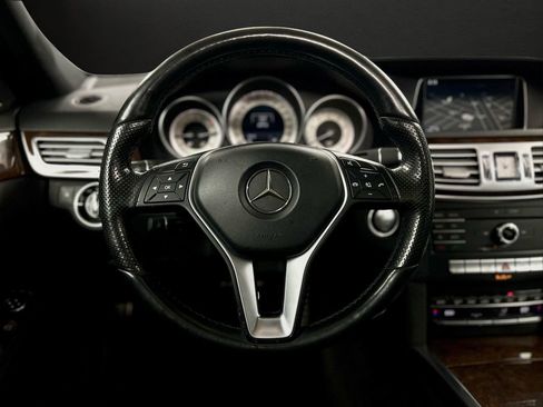 Used 2016 Mercedes-Benz E 350 4MATIC Wagon image 24
