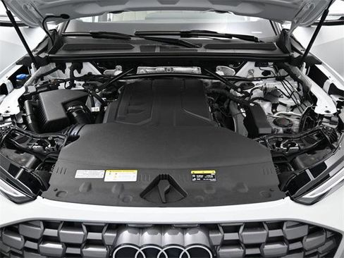 New 2025 Audi Q5 Prestige image 15