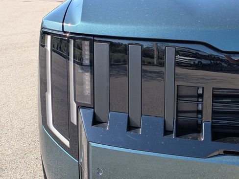 New 2027 Kia Telluride EX FWD image 10