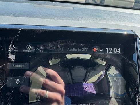 Used 2024 Honda Odyssey Touring image 17