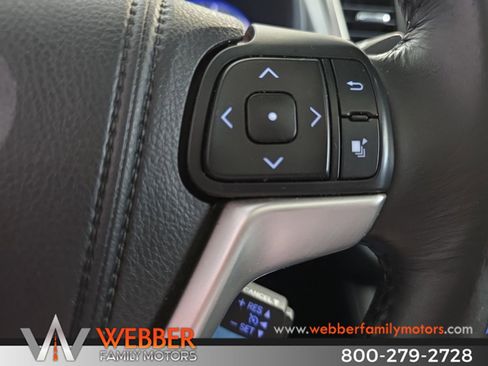 Used 2015 Toyota Highlander Limited AWD/4WD image 29
