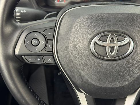 Used 2020 Toyota Corolla SE image 17