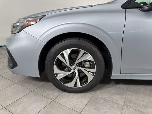 Used 2025 Subaru Legacy Premium AWD/4WD image 12