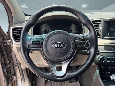 Used 2017 Kia Sportage EX w/ EX Premium Package FWD image 11