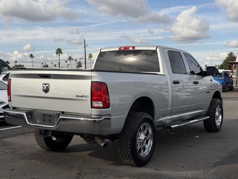 Used 2017 RAM 2500 Tradesman w/ Chrome Appearance Group image 11