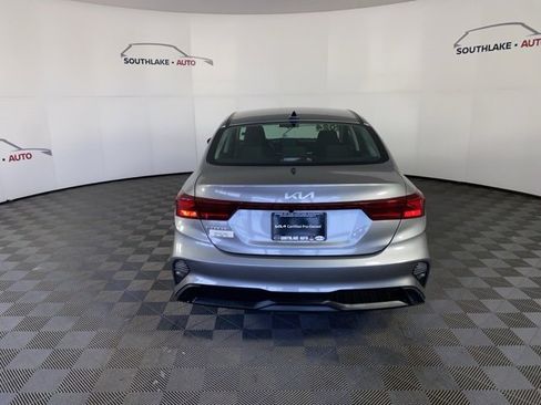 Certified 2024 Kia Forte LXS w/ LXS Technology Package image 8