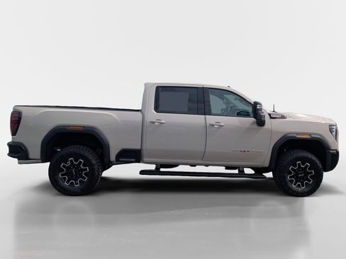 New 2026 GMC Sierra 2500 AT4X AWD/4WD image 3