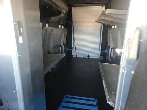 Used 2024 RAM ProMaster 3500 FWD image 4