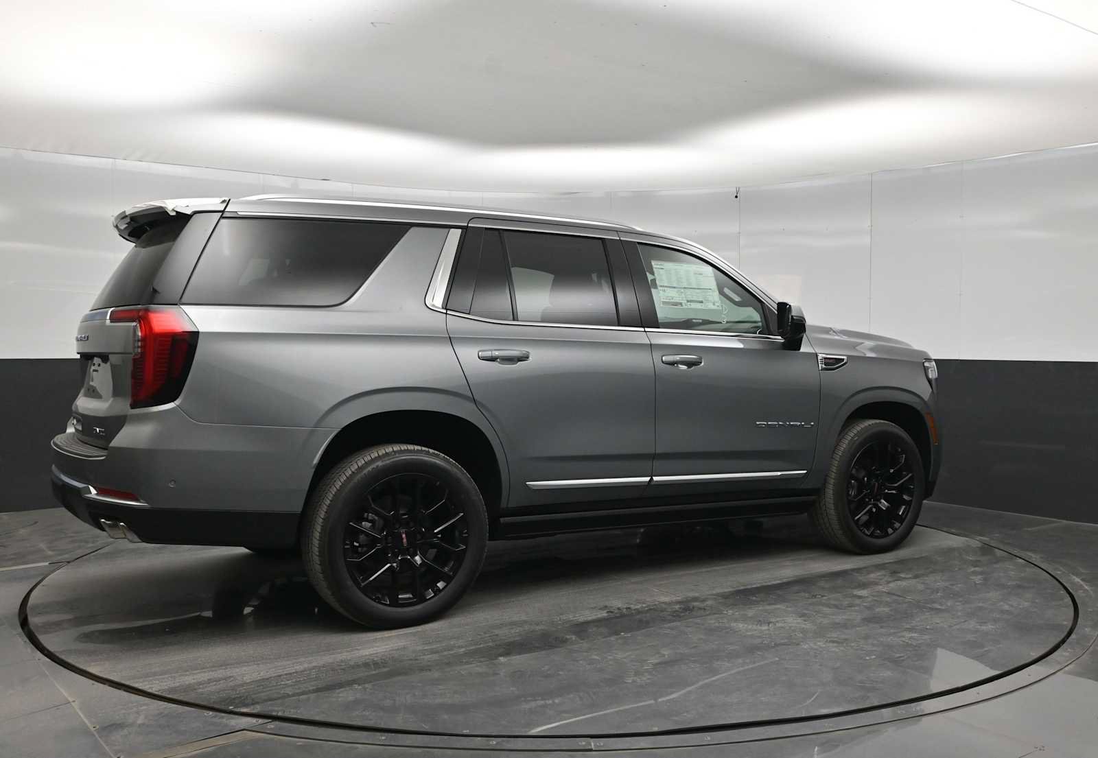 New 2026 GMC Yukon Denali w/ Sun & Power Step Package AWD/4WD image 8