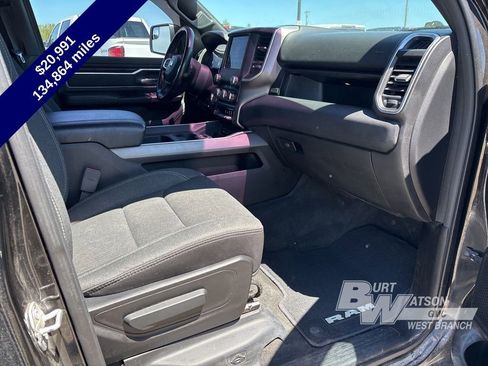 Used 2019 RAM 1500 Big Horn AWD/4WD image 11